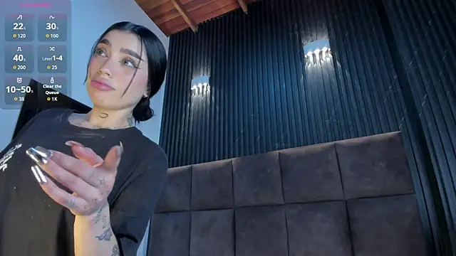 Scarlet__Jones_'s Live XXX Chat