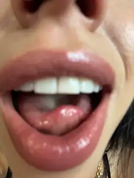 Celeste_Amber Live XXX-Chat