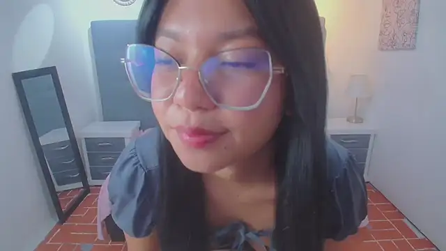 chaneelstark's Live XXX Chat