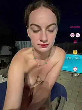 CurlyChloe Webcam show