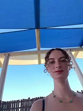CurlyChloe Webcam Show