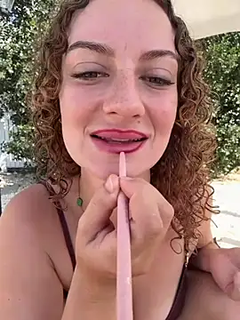 CurlyChloe – webcam-show