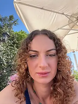 CurlyChloe: вебкам-шоу