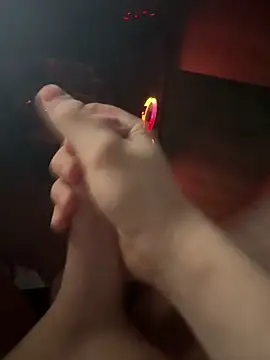 Pokazy przed kamerką – jstntz