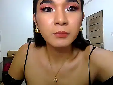 SluttyCumSlutSelena_69's Webcam Show