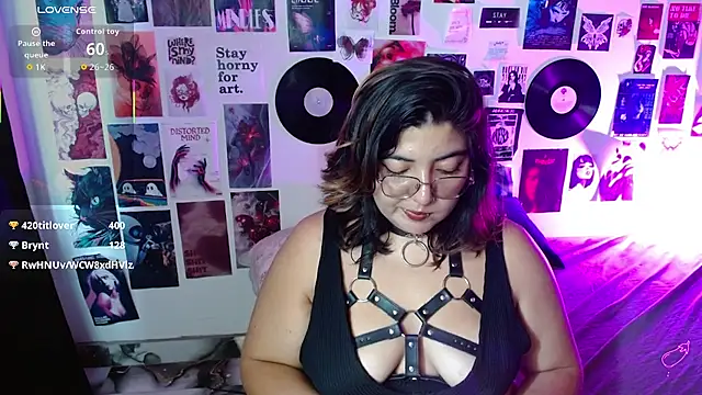 Roxy_f_w's Webcam Show
