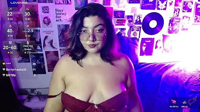 Chatroom XXX en direct de Roxy_f_w