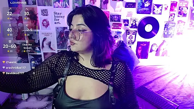 Roxy_f_w's Webcam Show