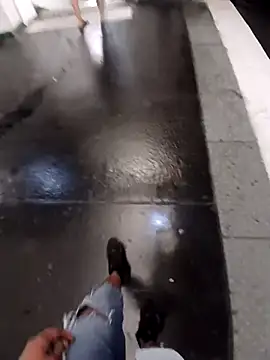 הופעת וובקאם של Mikaaa97