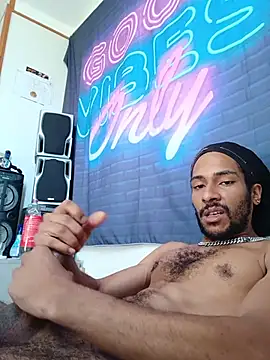 Mikaaa97 Show Webcam