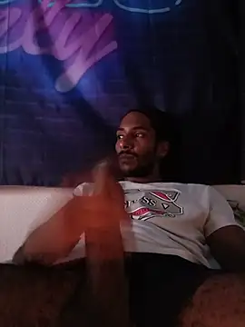 عرض كام Mikaaa97