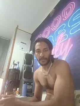 Show de Mikaaa97 na webcam