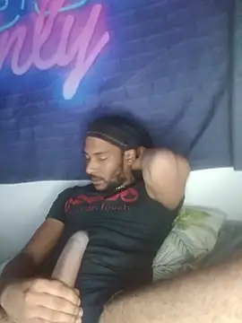 Mikaaa97 Шоу с уебкамера
