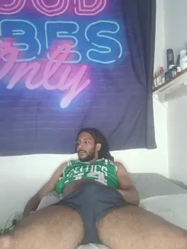 Show modela Mikaaa97 na web-kameri