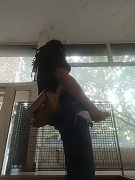عرض كام Mikaaa97