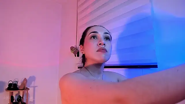 Živý XXX chat SarahCastillo_