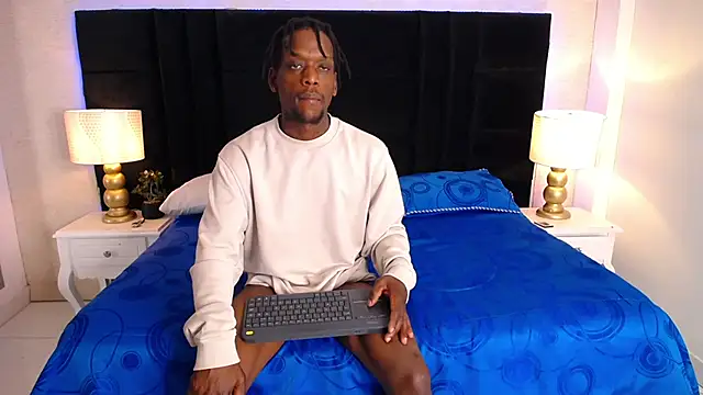 SkylerBigxxx Webcamshow