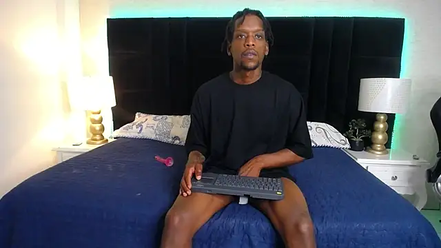 Вебкам-шоу SkylerBigxxx