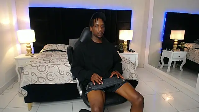 SkylerBigxxx Pertunjukan Webcam