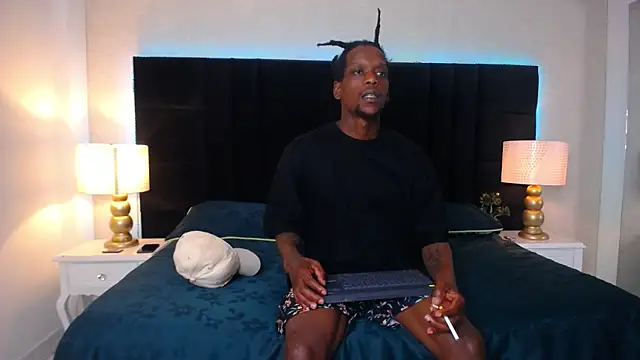 Webkamerová show SkylerBigxxx