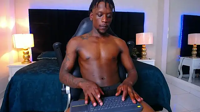 SkylerBigxxx Pertunjukan Webcam