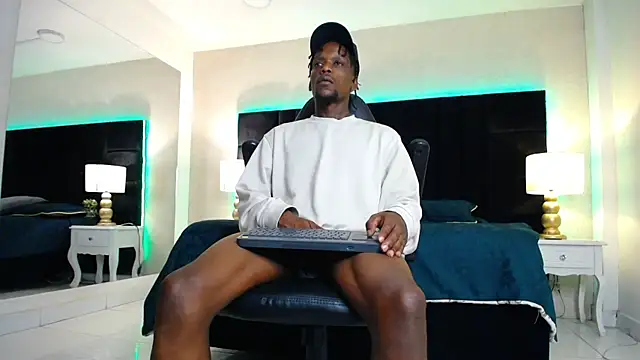 SkylerBigxxxn Webbikameraesitys