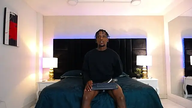 SkylerBigxxx Show Webcam