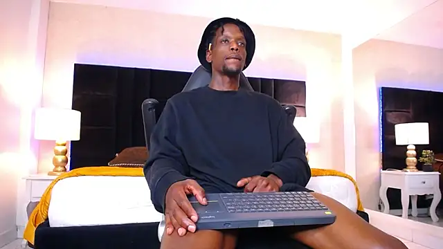 Вебкам-шоу SkylerBigxxx