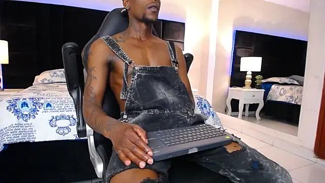 SkylerBigxxxn Webbikameraesitys