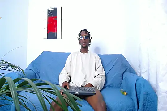 SkylerBigxxx Webcam-Show