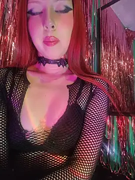 Chat +18 de Lilith_yeva ao vivo