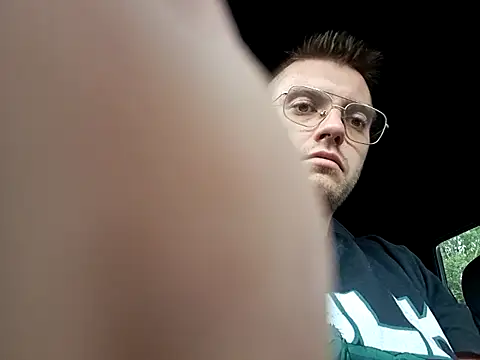 blaizen2000's Webcam Show