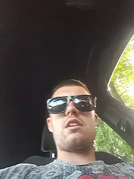 blaizen2000 Show in webcam