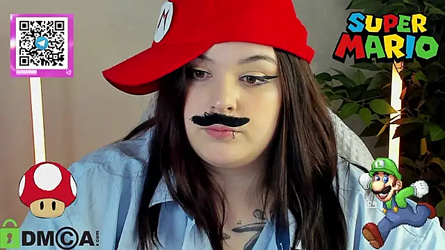 Mia_R0ss Show in webcam