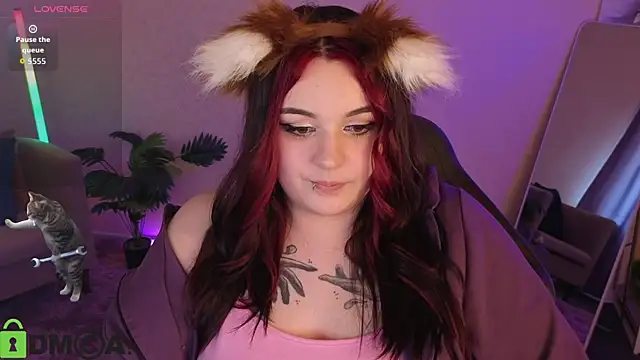 Mia_R0ss Show in webcam