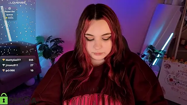 Mia_R0ss Chat XXX in diretta