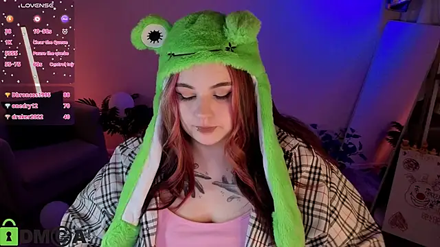 Mia_R0ss Show in webcam