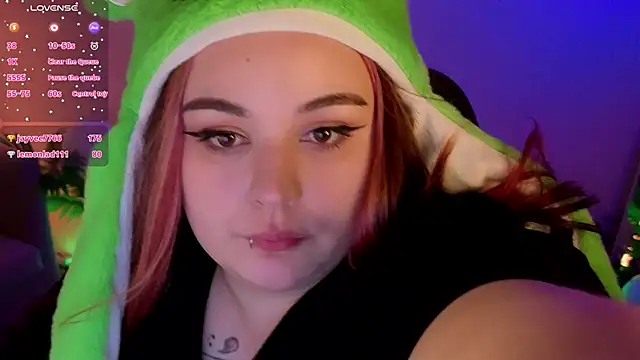 Mia_R0ss Chat XXX in diretta