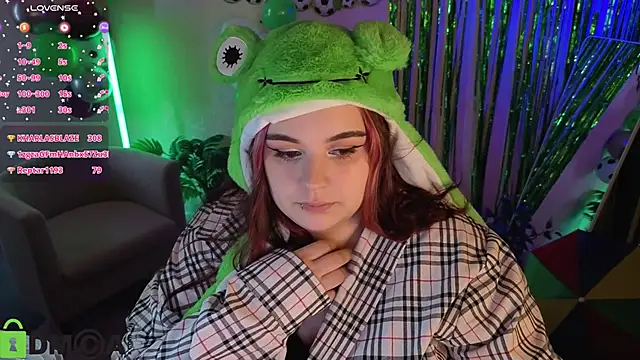 Mia_R0ss Chat XXX in diretta