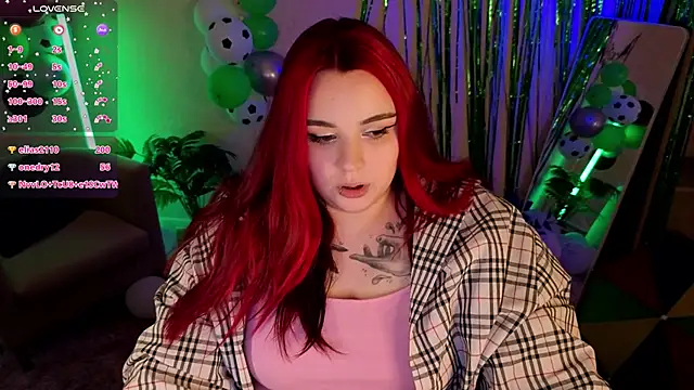Mia_R0ss Chat XXX in diretta