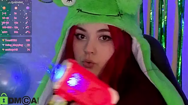 Mia_R0ss Show in webcam