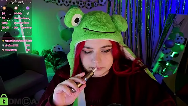 Mia_R0ss Chat XXX in diretta