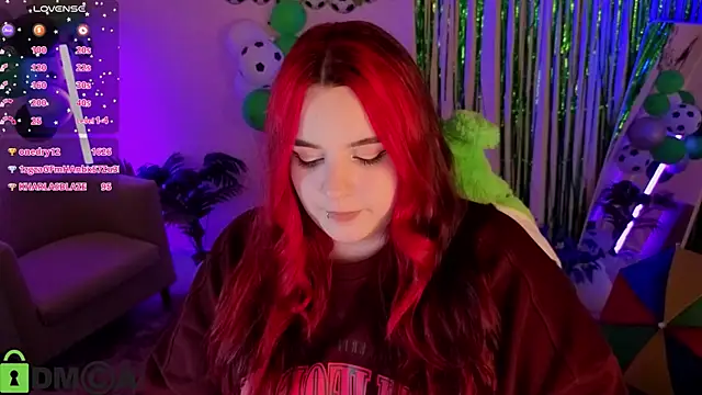 Mia_R0ss Chat XXX in diretta