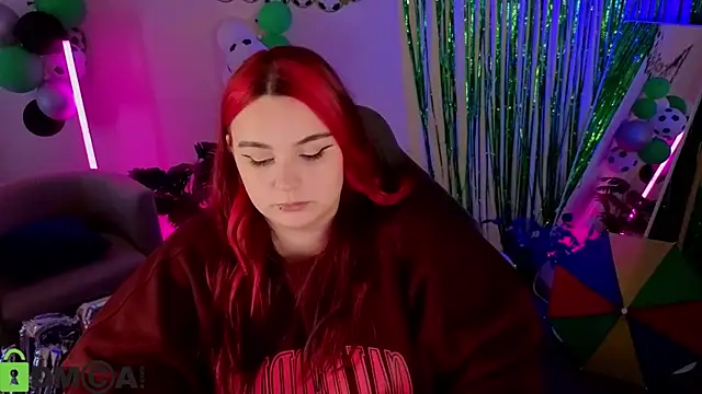 Mia_R0ss webkamerás műsora
