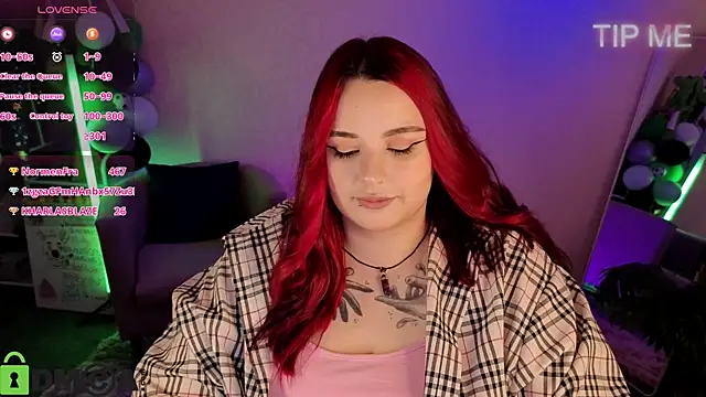 Mia_R0ssn Webbikameraesitys