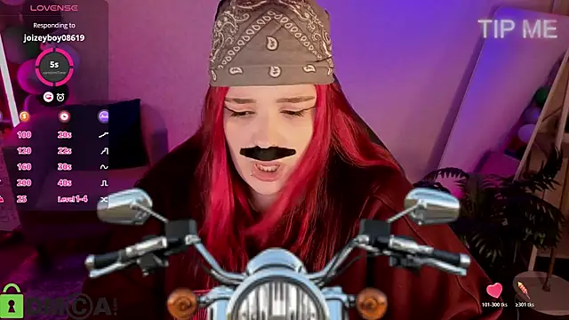 Chat +18 de Mia_R0ss ao vivo
