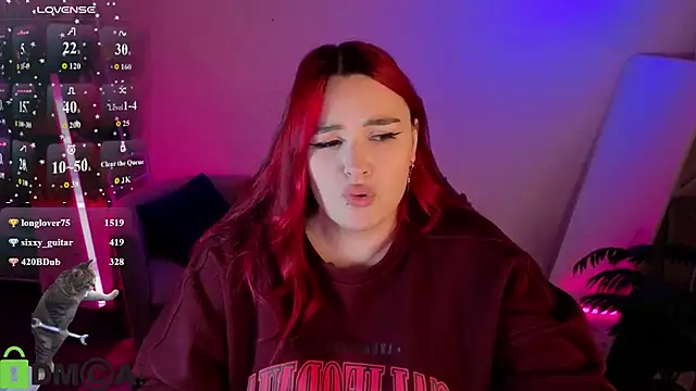 Mia_R0ss élő XXX-chatje