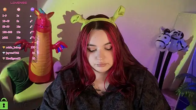 Mia_R0ss Show in webcam
