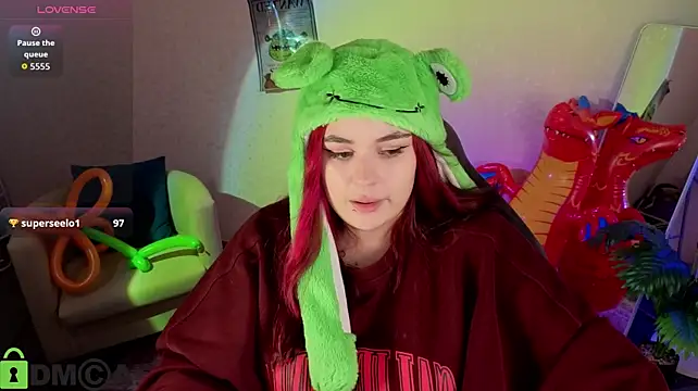 Pokazy przed kamerką – Mia_R0ss