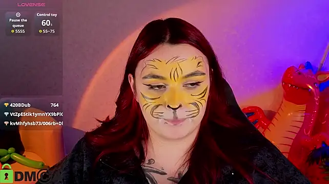 Mia_R0ss Show in webcam